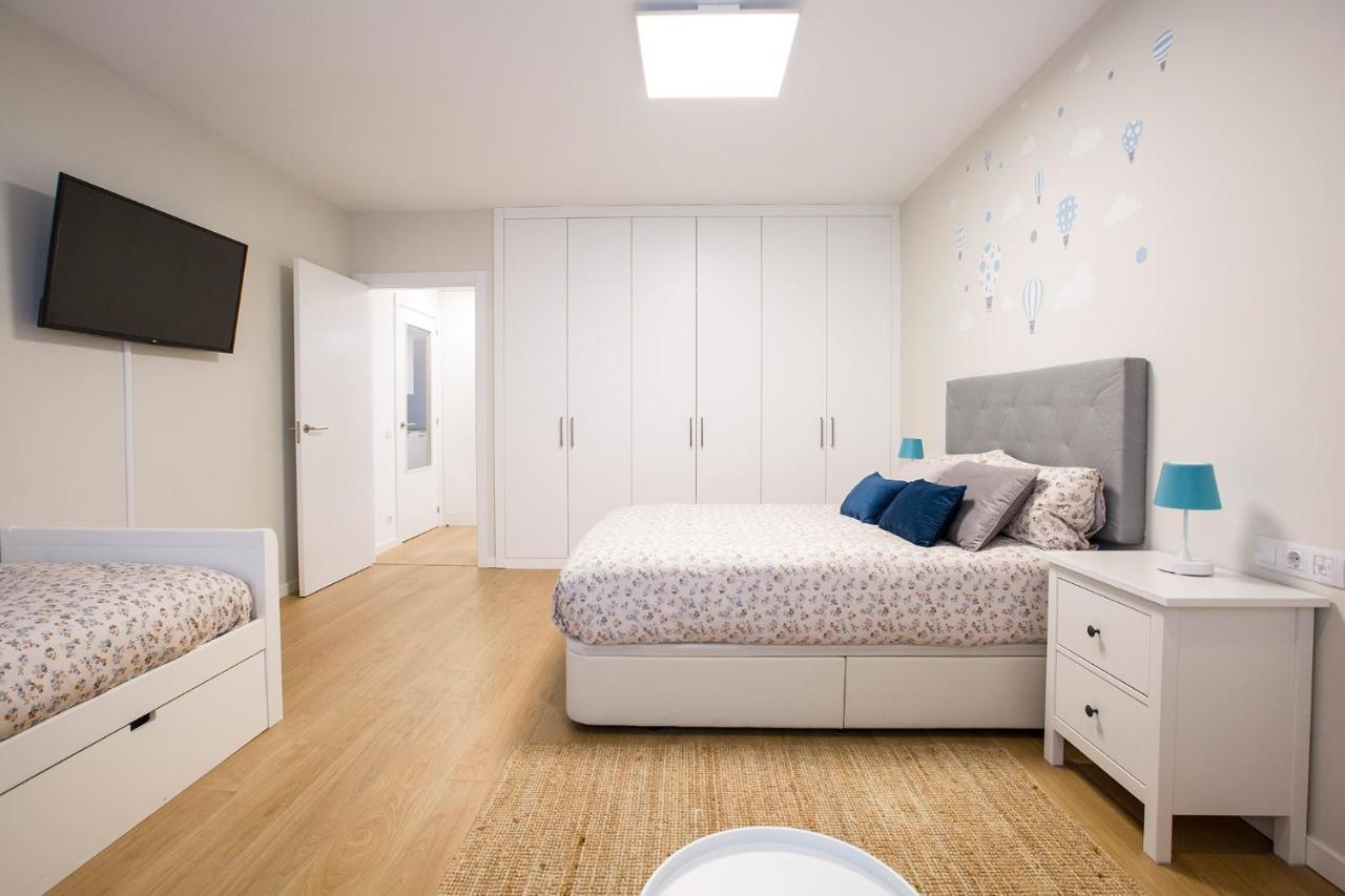 Zalbidea Apartamentos Nuevos Con Garaje Y Wifi Bilbao Luaran gambar