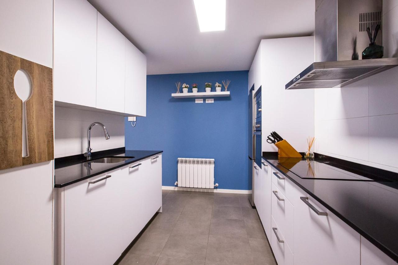 Zalbidea Apartamentos Nuevos Con Garaje Y Wifi Bilbao Luaran gambar
